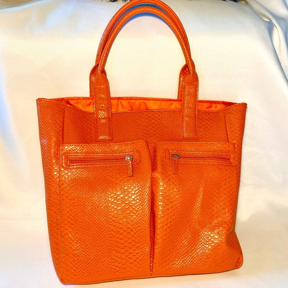 Neiman Marcus Shoulder Bag Tote 4 Outer Pockets Orange Vegan Stamped Snakeskin - Picture 9 of 11